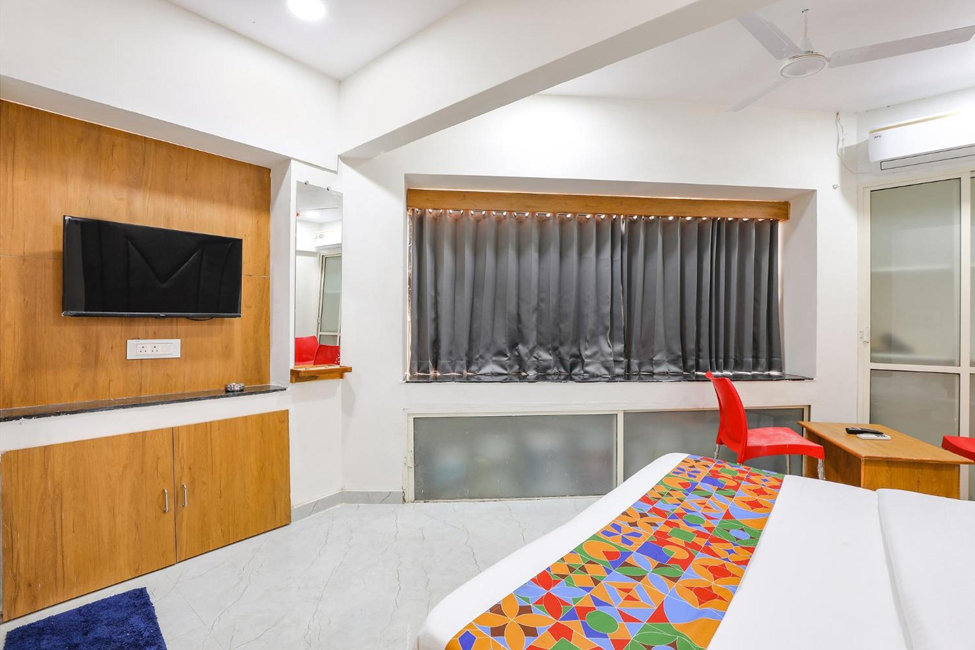 Fabhotel Crystal I - Gandhinagar Exterior photo